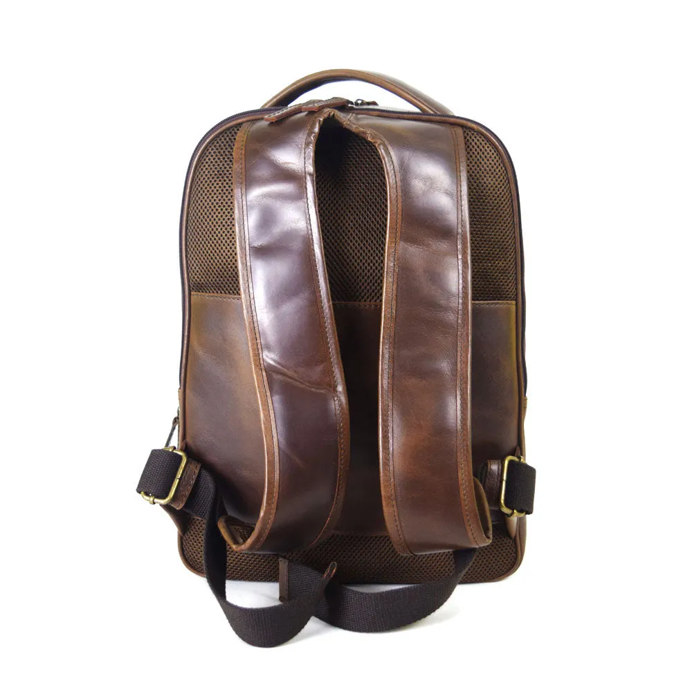 Double compartment backpack in Chocolate Leather