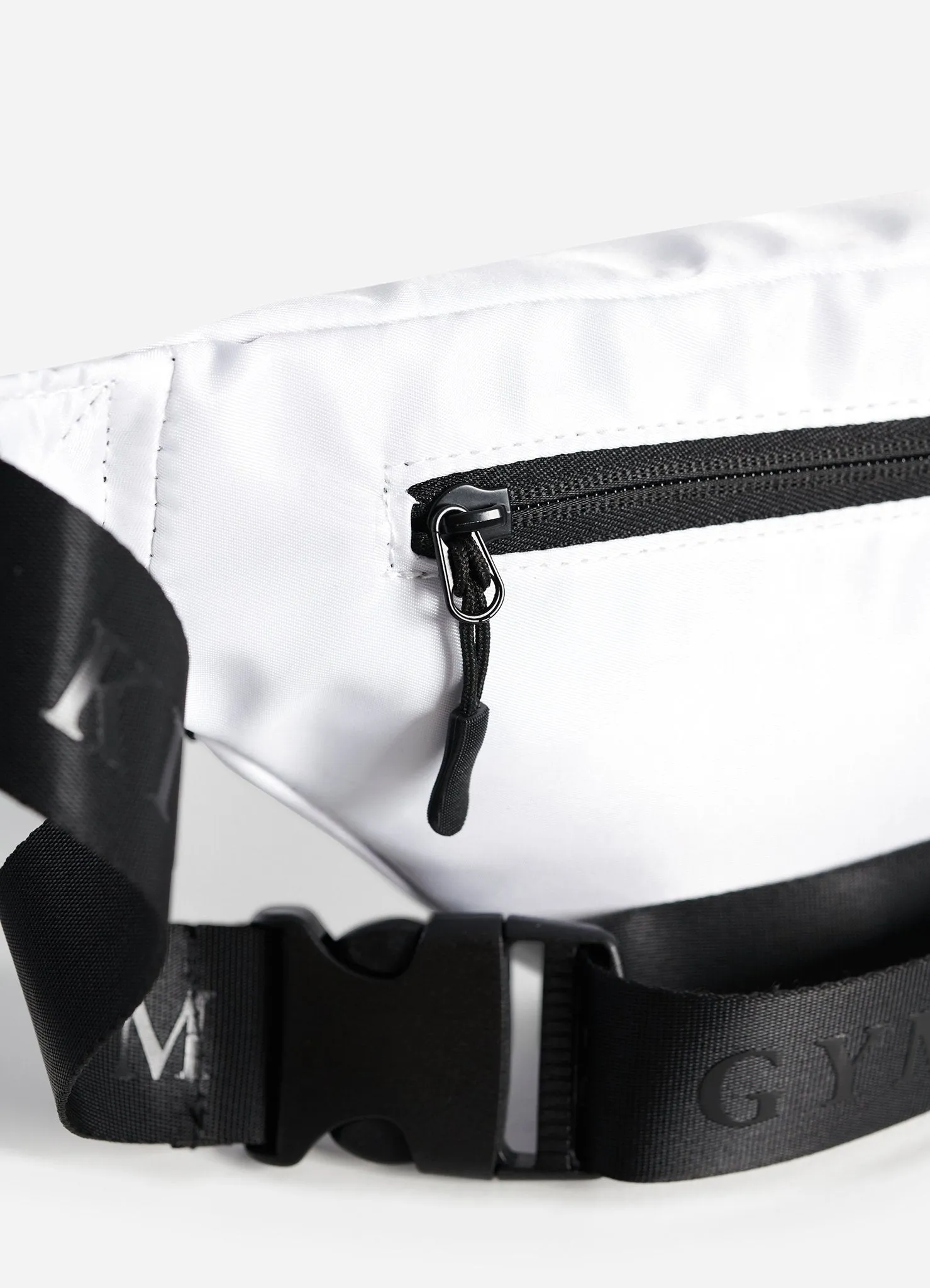 GK Divide Waist Bag - White