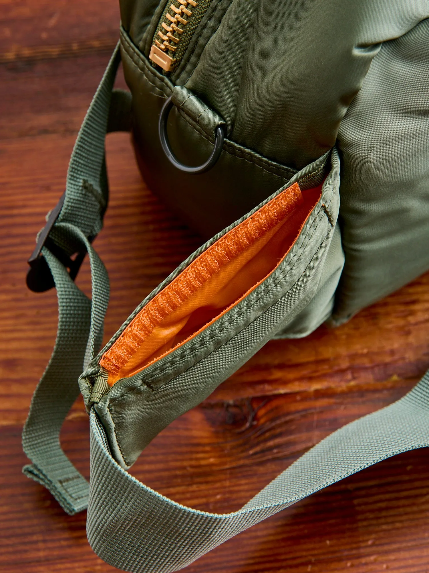 "Tanker" 2-Way Waist Bag in Sage Green