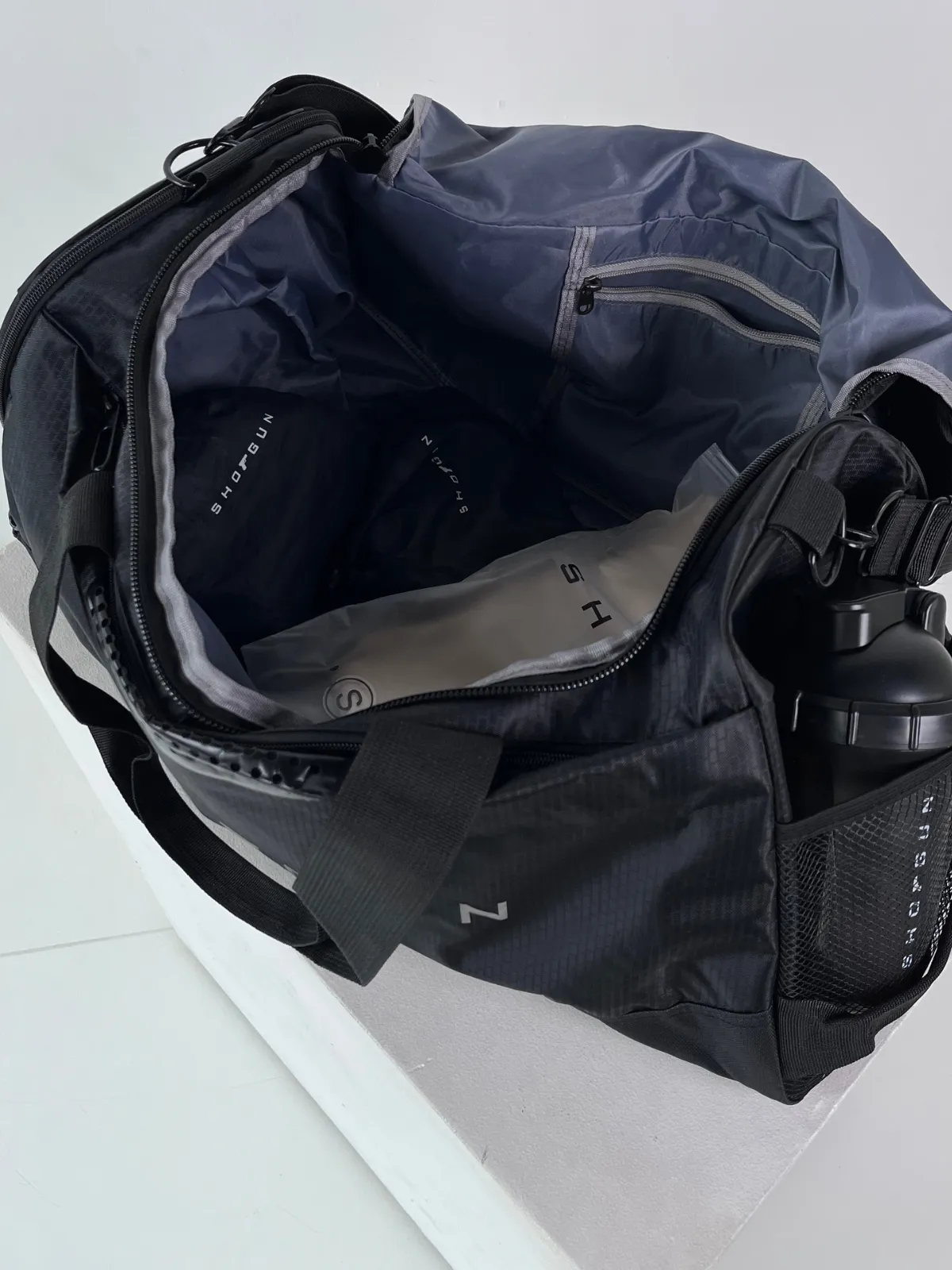 WATERPROOF GYM BAG